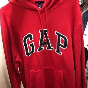 Gap sweater